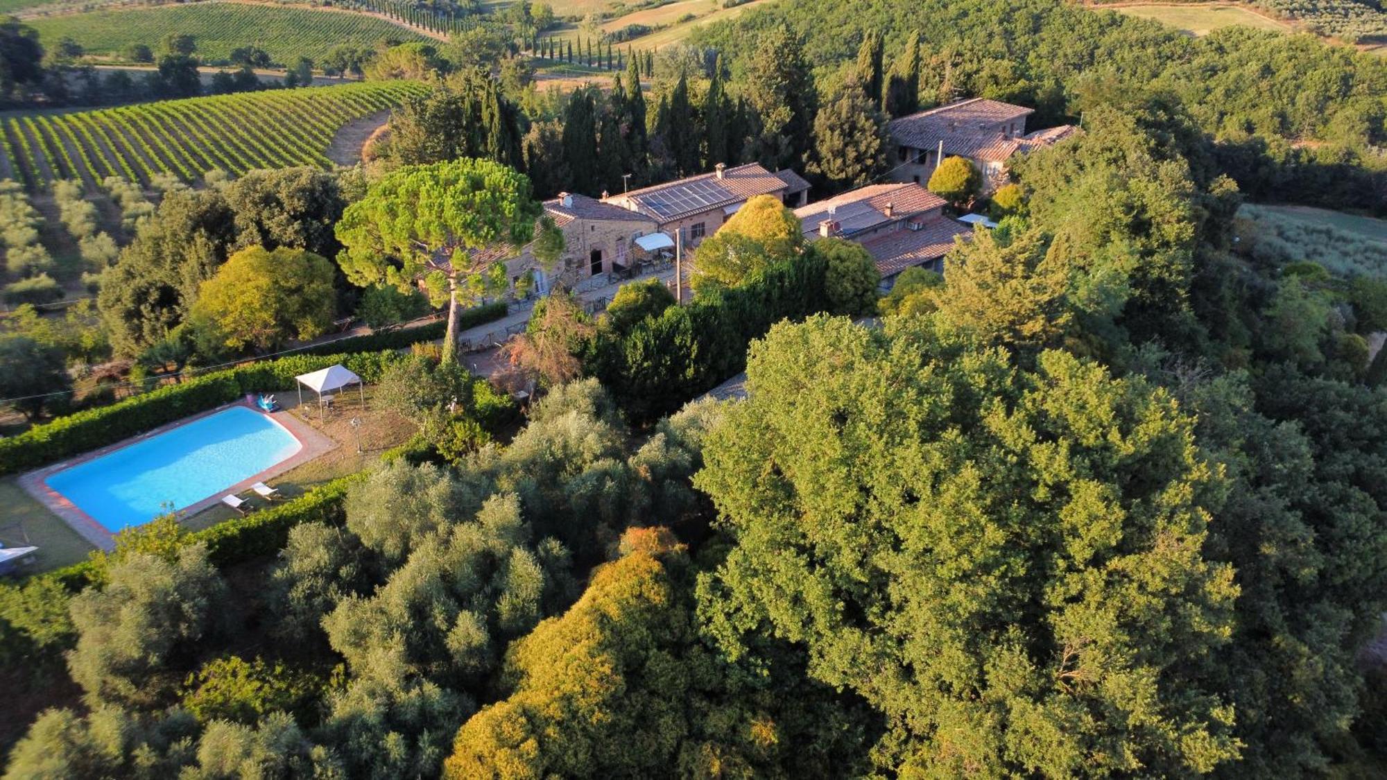 Agriturismo La Magione Quercegrossa Exterior photo